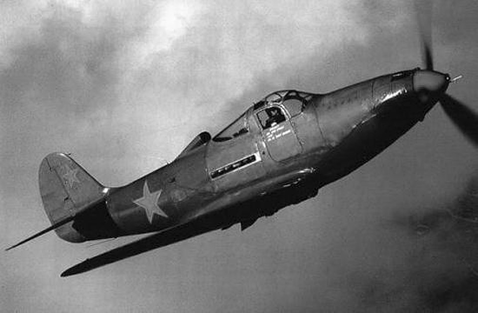 Советские самолеты 1941. Миг-3 истребитель. Самолеты ВОВ 1941-1945. Миг 3 1945. Самолет Покрышкина миг 3.